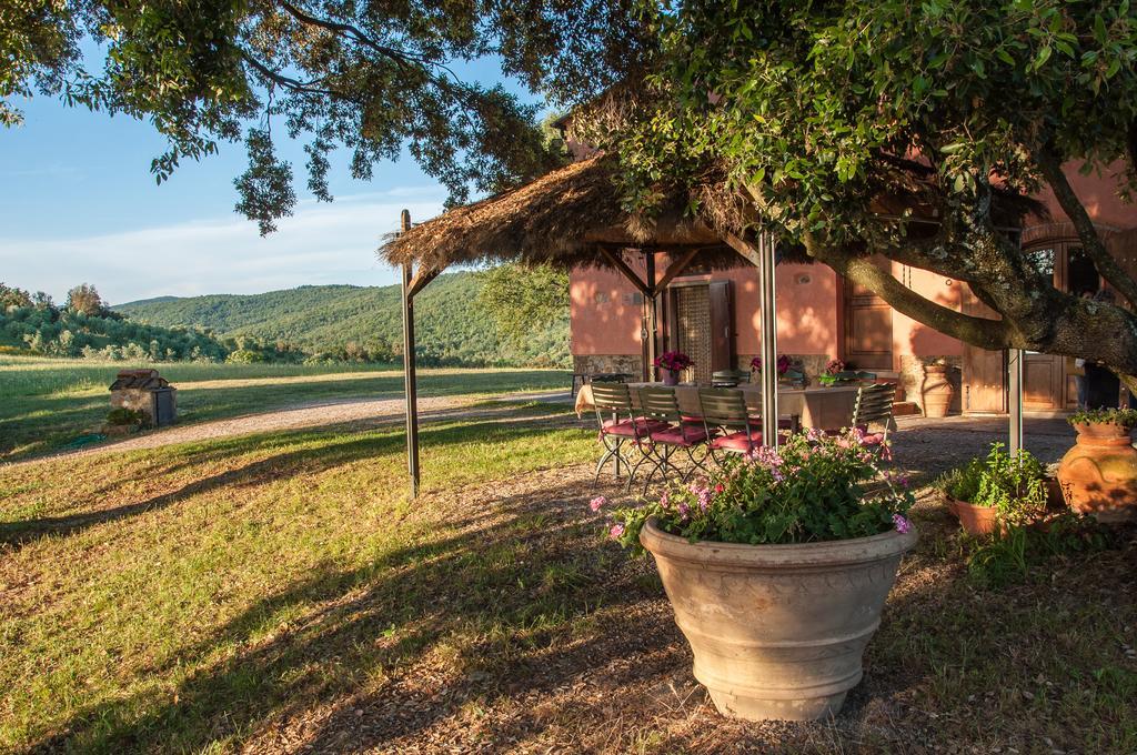 Гостевой дом Agriturismo Colle Donatucci Кастаньето-Кардуччи Экстерьер фото